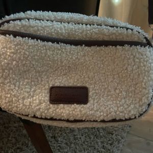 Small Crossbody bag by Laundry